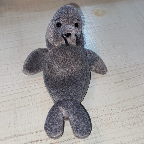 Ty Beanie Babies: Slippery the Seal , missing ear tag. Tush tag worn. - Picture 7 of 7
